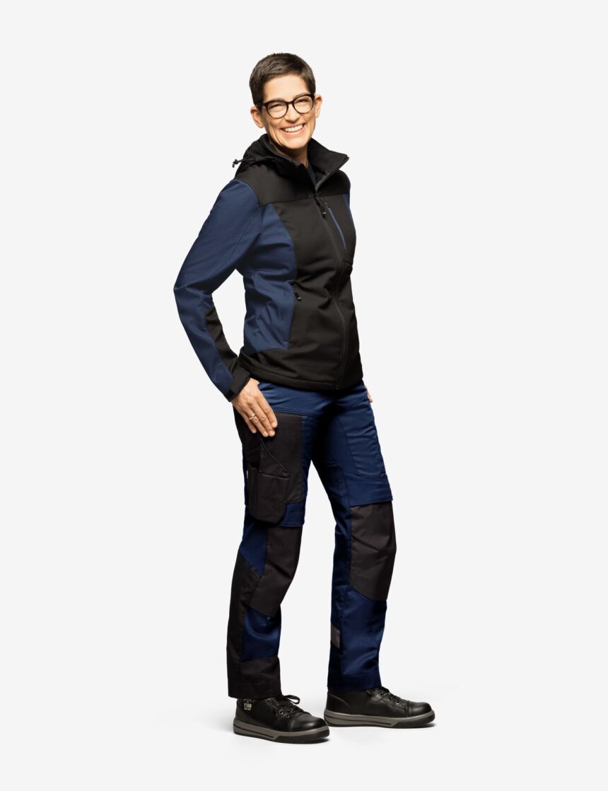 Julia Softshelljacke 79120 – Marine-schwarz