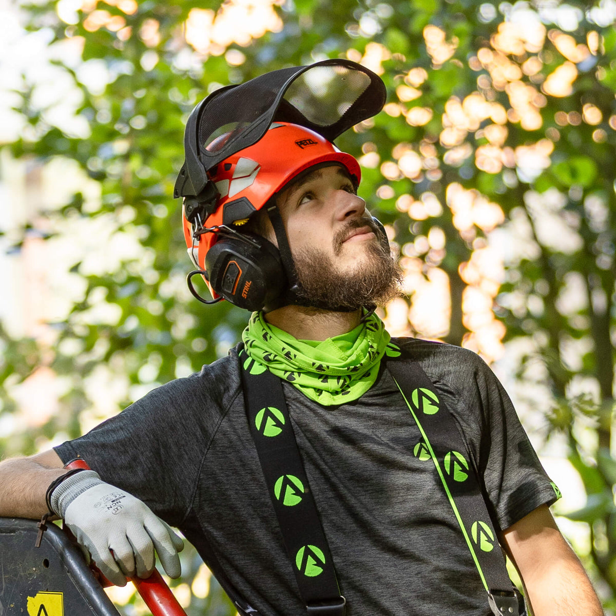 AT048 Arbortec Icon Halswärmer