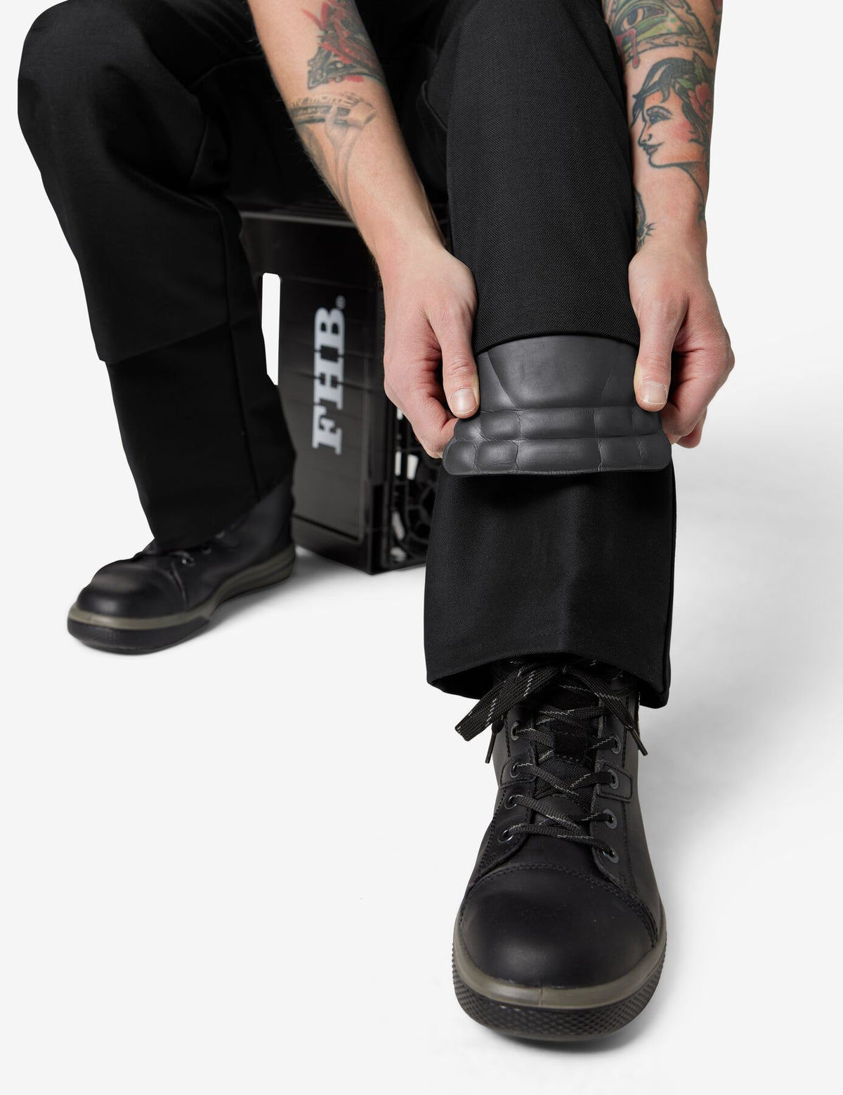 Klaus Zunfthose 70086 – Schwarz
