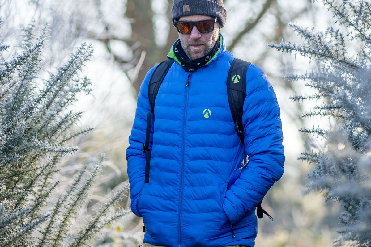 Winterjacke im Frost